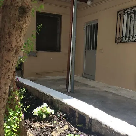Mary's House זקינטוס טאון